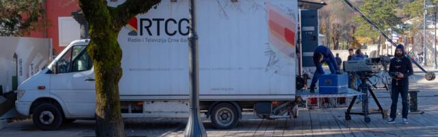 Protest ispred zgrade RTCG zbog „Aide“