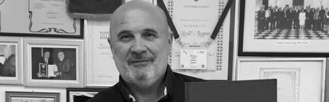 Nagrada „Dr Miodrag Lazić“ najboljem studentu Medicinskog fakulteta Univerziteta u Nišu Petru Aleksiću
