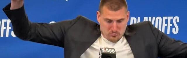 Nikola Jokić opsovao i umalo se srušio sa stolice (VIDEO)