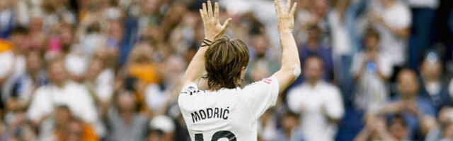 KAKVA BOMBA Modrić se vraća u Real?