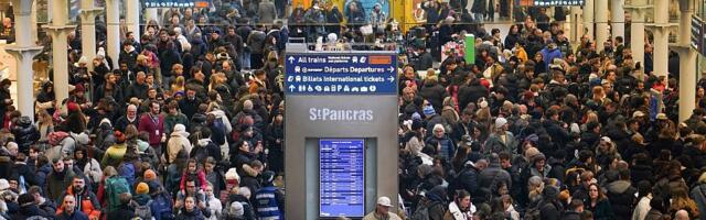 VIDEO Nastavljena kašnjenja vozova koji idu ispod Lamanša: Putnici satima bili zaglavljeni