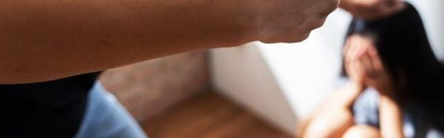 Gola i bosa pobegla da bi se spasila od nasilnika: Tinejdžerku pronašli promrzlu i u jezivom stanju (FOTO)