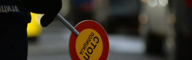 VOZAČ OPELA SEO ZA VOLAN SA SKORO 3 PROMILA ALKOHOLA! Rekorderi na putevima oko Niša, policija za praznike isključila 32 pijana vozača!