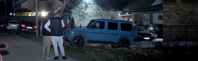 HITNA POMOĆ U DOMU LAZIĆA! Otkriveni jezivi detalji stravičnog udesa u kojem je poginuo Darkov brat! (Foto)