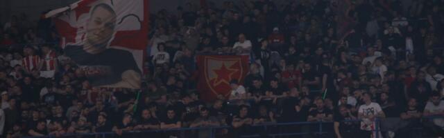 Sve je "vrelije" pred početak derbija: Grobari poveli navijanje u Areni, Delije ih odmah utišale