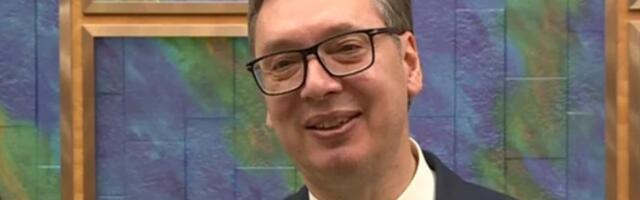 (UŽIVO) Obraća se Vučić: “Nijedna služba na ovom svetu ne može da vam kaže da je bilo zvučnog topa”