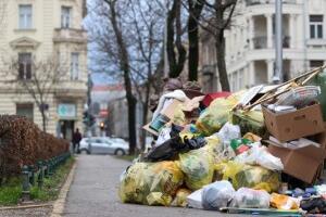 Прекинут штрајк радника "Чистоће" у Загребу, градоначелник помаже у одвозу смећа