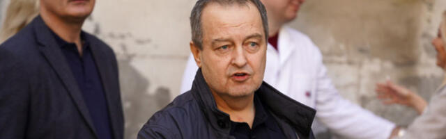 Дачић након изласка из болнице: Живела Србија и никад покорени српски народ