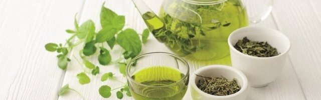 PIĆETE GA SVAKI DAN! Zeleni čaj je ODLIČNA ZAMENA ZA KAFU, a nećete verovati za šta je sve DOBAR!