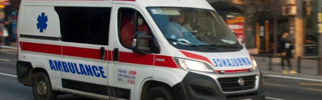 Teška saobraćajka na Ostružničkom mostu