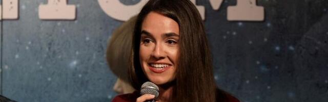 Glumica u muzičkim vodama: Prvi album Anje Alač "Nebo"