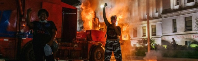 Bajden ima problem: Americi je dosta nasilja
