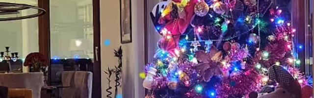 Ovako sija dom naše glumice za praznike: Nakon operacije karcinoma odmara, a muž je sve vreme uz nju