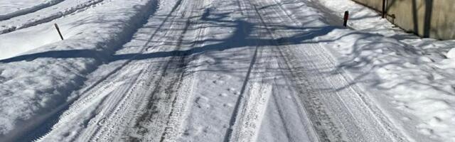 Levčani: Dok vlast obećava svetlu budućnost, putevi u selima oko Rekovca neprohodni