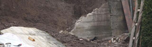 Drama kod Priboja! Obrušio se podzid između dve porodične kuće, ovo su detalji