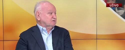 ŽARKO KORAĆ NASTAVLJA DA GAZI BLOKADERE "Studenti su rekli da se ne bave politikom, a to je bila politika od prvog momenta!" (VIDEO)