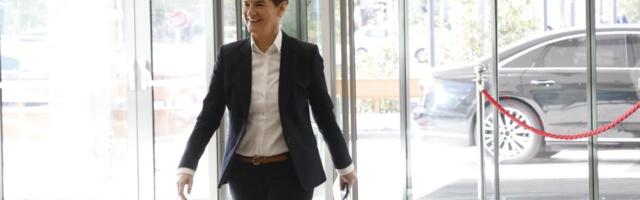 Brnabić rasturila tajkunske trovačnice: Dve vesti poništavaju jedna drugu, ali njima to ne smeta