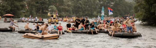 Drina ponovo okuplja hiljade ljudi: Počinje 26. regata u Ljuboviji