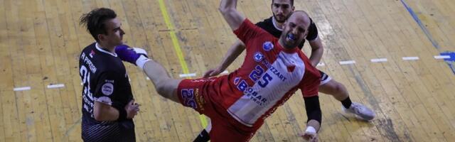 Namerno pogodio golmana u glavu i dobio crveni karton