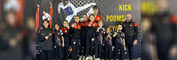 Tekvondo akademija Kragujevac osvojila DEVET medalja u Obrenovcu