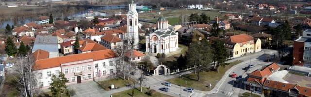 OPŠTINA ODLUČNO PODRŽAVA ŽENE U SVIM OBLASTIMA PRIVREDE I DRUŠTVENOG ŽIVOTA Trstenik neguje politiku podrške ženama kroz kampanju Lice promene