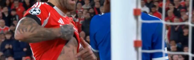 Otamendi provocirao Vinisijusa tetovažama, Snajder se pita: Da li je on normalan? /VIDEO/