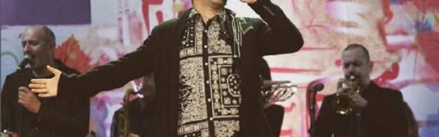 Sin Akija Rahimovskog peva u čast svog oca