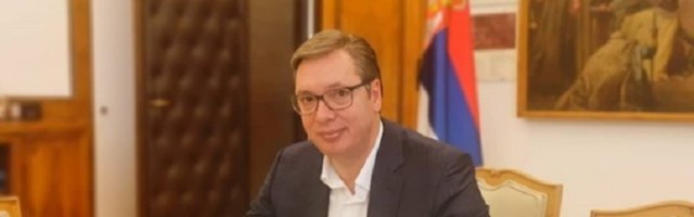 "Čorbast pasulj volem, sa rebarca suva"