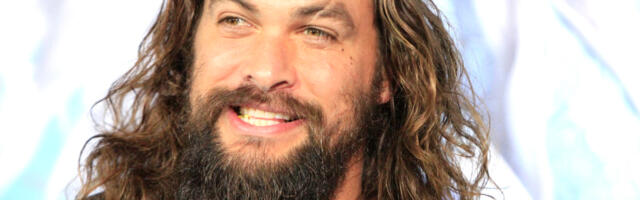 Džejson Momoa se oglasio sa Havaja: Evakuisan u poslednji čas zbog snažne oluje (VIDEO)