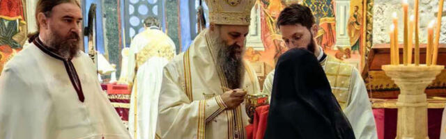 PATRIJARH PORFIRIJE POSLAO PORUKU KOJA SE PAMTI: Velika subota u Pećkoj patrijaršiji (FOTO)