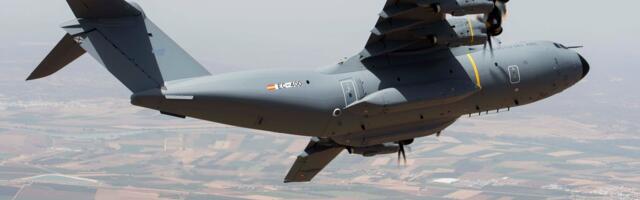 Otkazao padobran: Oklopno vozilo palo sa 300 metara, smrskano pri udaru