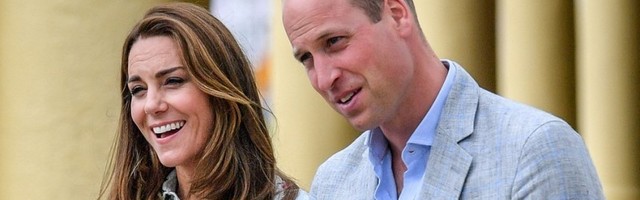 Veliki nasmejani dečak na biciklu: Princ Luis danas puni tri godine (FOTO)