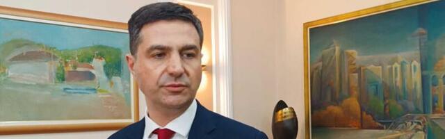 Gradonačelnik Niša poistovećuje SNS sa državom, pa pozvao građane na partijski skup u Beograd