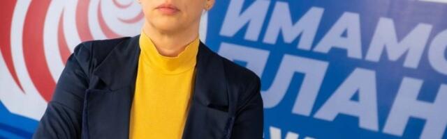 "U Petoj gimnaziji deca pod prisilom direktorke idu u školu!"