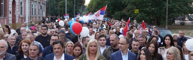 Radnici iz Kine i Bangladeša na skupovima protiv blokada! Šta kaže zakon?
