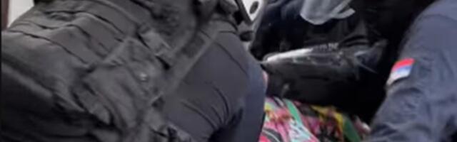 Privođenje kod RTS-a: Policija potisnula građane do Paliluske pijace (VIDEO)