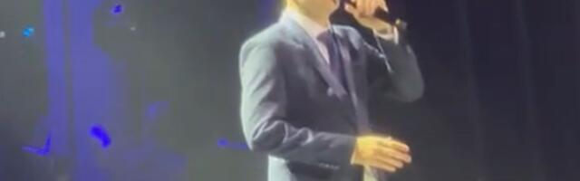 Bane Mojićević pred krcatu MTS Dvoranu izašao uz snimak pobede u Zvezdama Granda! Pogledajte emotivan trenutak