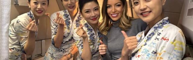 MINISTARKA MESAROVIĆ SA KINESKIM STJUARDESAMA NA PUTU ZA BEOGRAD! Njihova avio-kompanija će služiti srpske proizvode na svojim letovima! (FOTO)