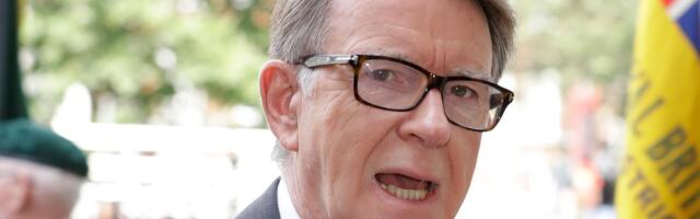 Piter Mandelson podneo ostavku u Domu lordova zbog veza sa Epstajnom