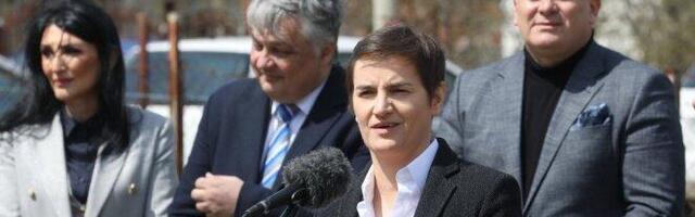 Brnabić: Vi se stidite naslovnih strana Danasa?