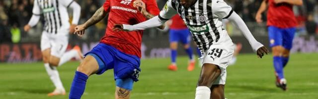 "Armejci" trijumfovali: Partizan izgubio u bratskom derbiju