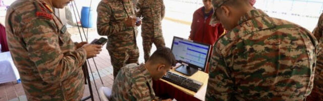 Индијске трупе други дан заредом одговориле на ватру са пакистанских положаја