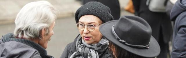 Naša glumica kupovala velike količine otrova! Opsedali su njenu kuću, a ovako je želela da ih se reši