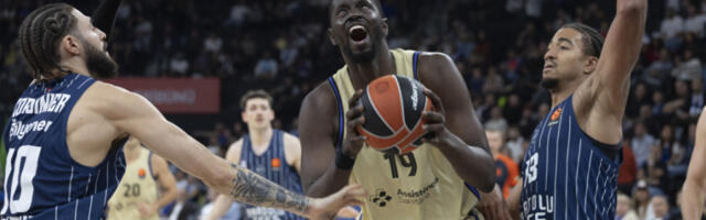 DRAMA U ISTANBULU Efes u polsednjoj sekundi srušio Barselonu