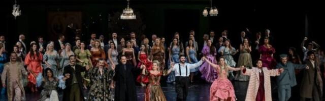 "Slepi miš" oduševio Novosađane, tražila se karta više i za premijeru i za reprizu