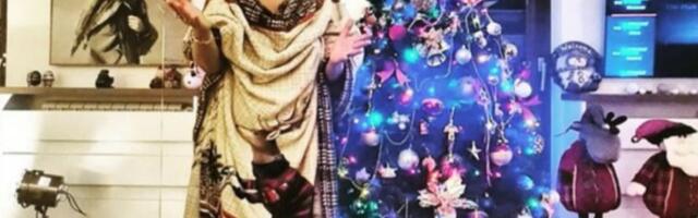 Milica Milša posle operacije pokazala dom: Raskošna dekoracija šljašti svuda, bogata jelka sa krunom na vrhu