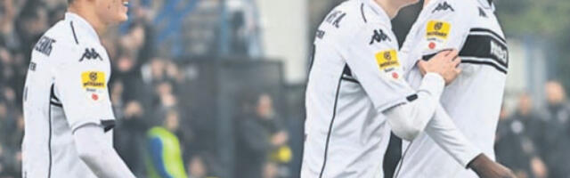 Стојаковић: Сатерани смо уза зид