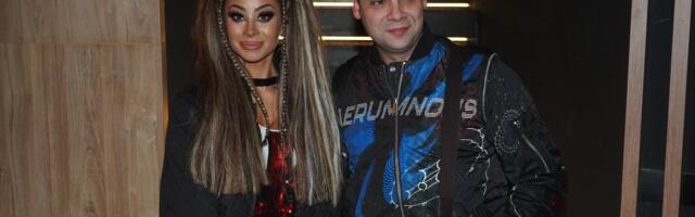 Pevača varala žena sa prijateljem: Posle 12 godina sve saznao, ovako priča o bolnoj temi