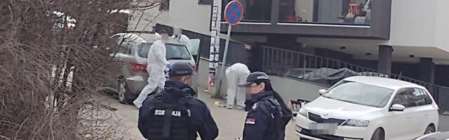 Starac (80) zverski ubijen na Novom Beogradu! U toku je velika policijska potera za ubicom