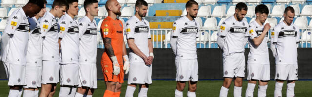 PARTIZAN VERUJE IGRAČIMA: Novi ugovori za dvojicu fudbalera!